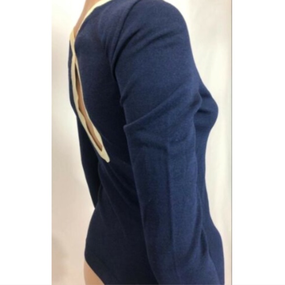 Moschino Women’s Sweater Top Open Back Keyhole S - Picture 3 of 6